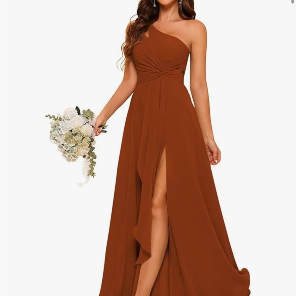 Chic One-Shoulder Brown Gown
